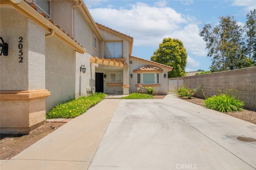 Simi Valley, CA 93065,2052 Chenault PL