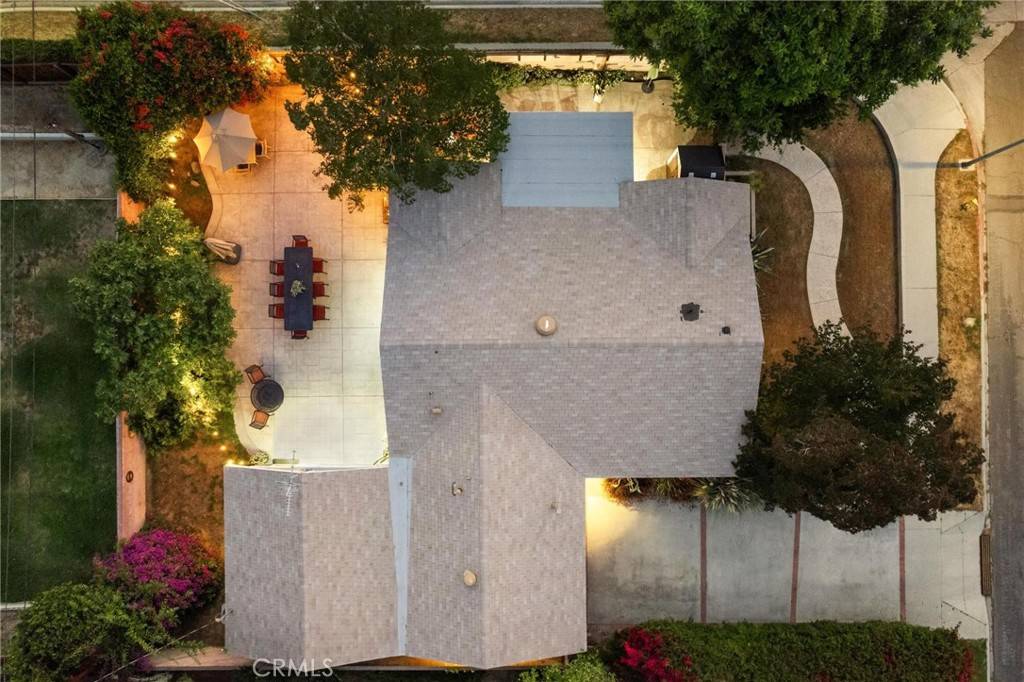 Northridge, CA 91324,18770 Community ST