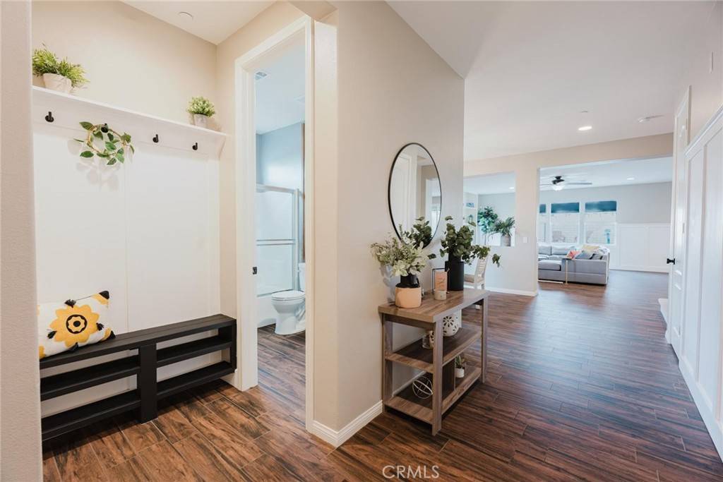 Saugus, CA 91350,19749 Lanfranca DR