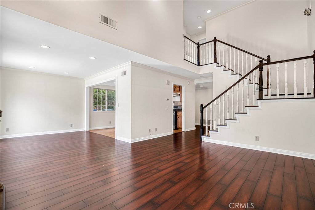 Porter Ranch, CA 91326,19554 Crystal Ridge LN