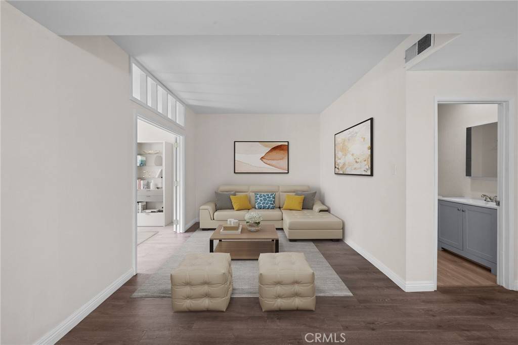 West Hollywood, CA 90069,1228 N La Cienega BLVD #105
