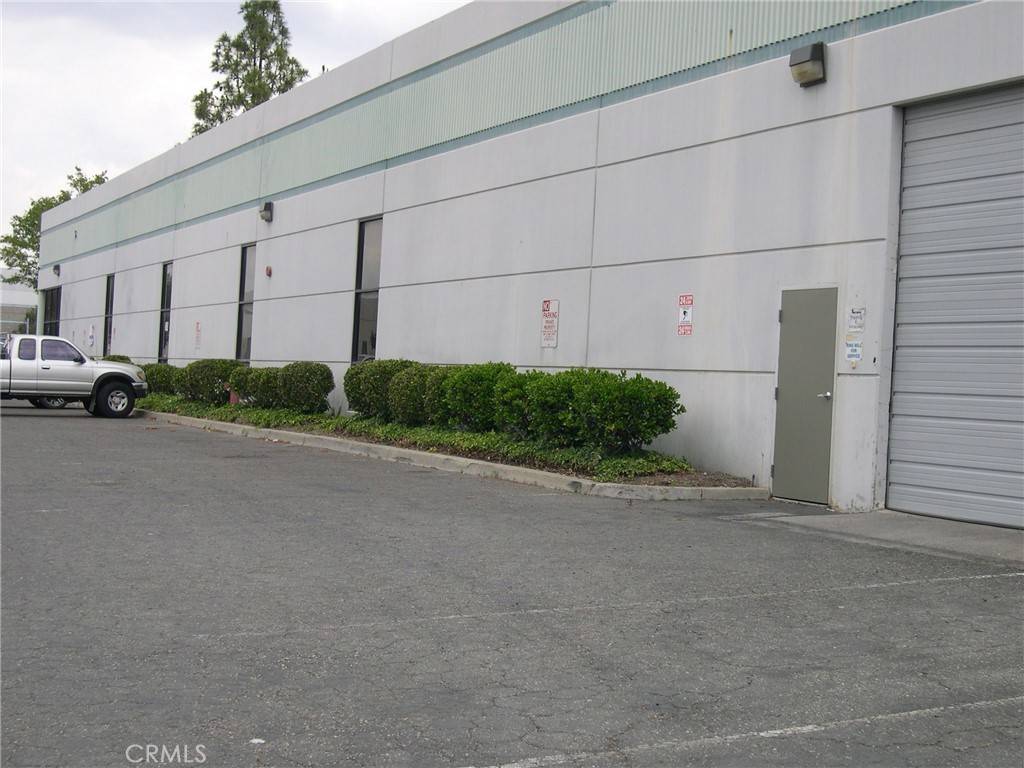 Valencia, CA 91355,27641 Avenue Scott
