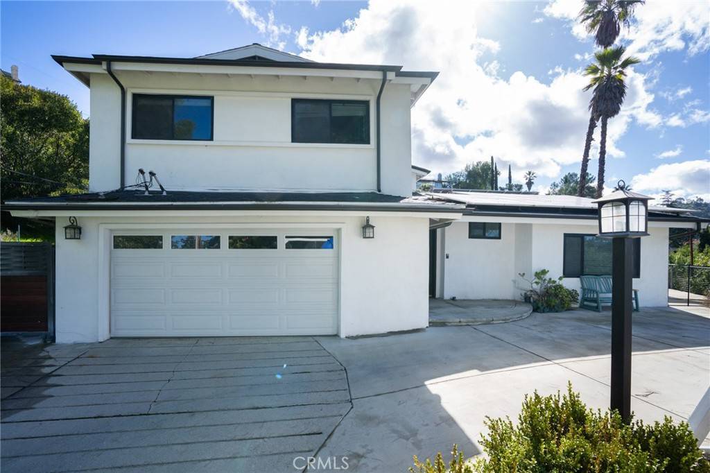 Woodland Hills, CA 91364,4376 Pampas RD