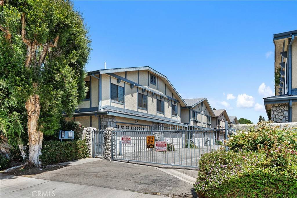 Reseda, CA 91335,18435 Keswick ST #10