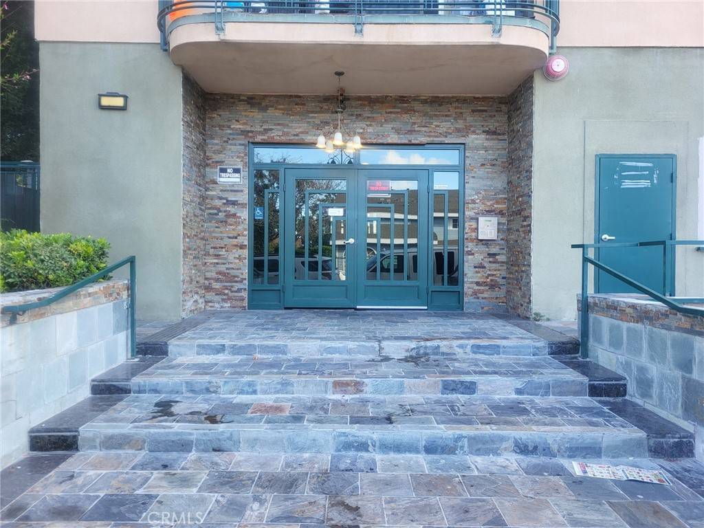 Sylmar, CA 91342,13190 Bromont AVE #113