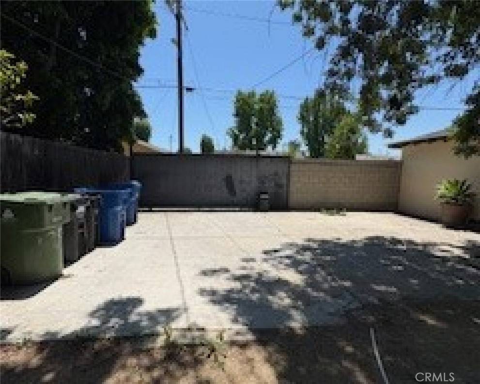Van Nuys, CA 91406,17530 Saticoy ST