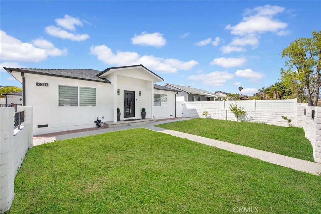 North Hollywood, CA 91606,6251 Willowcrest AVE