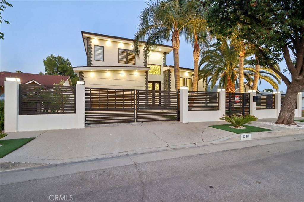 Granada Hills, CA 91344,10418 Rubio AVE