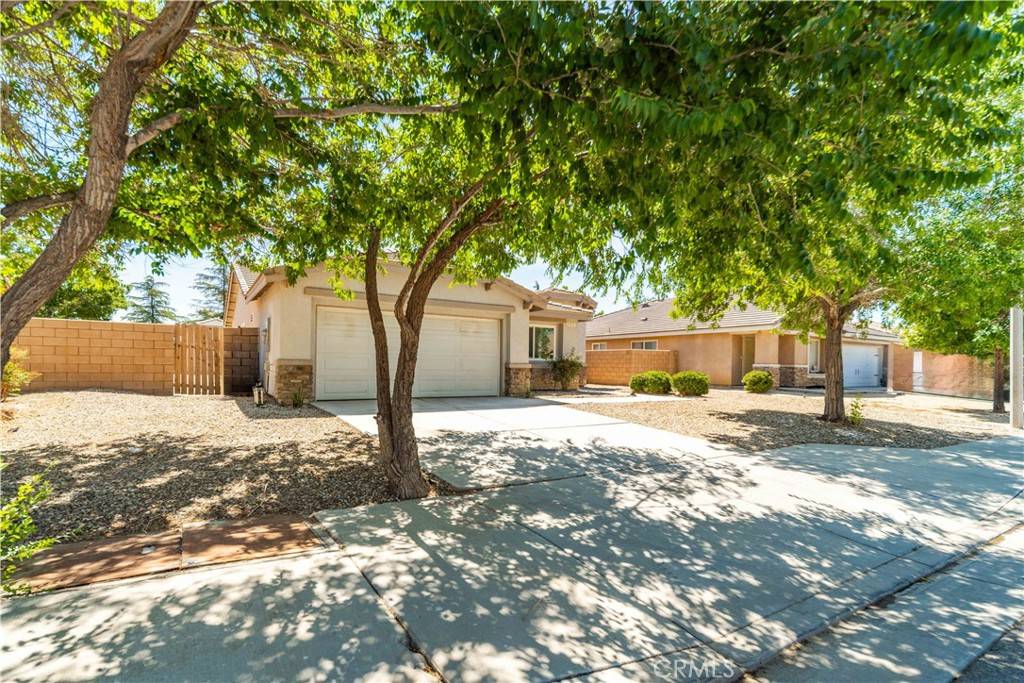 Lancaster, CA 93535,45722 Palm LN