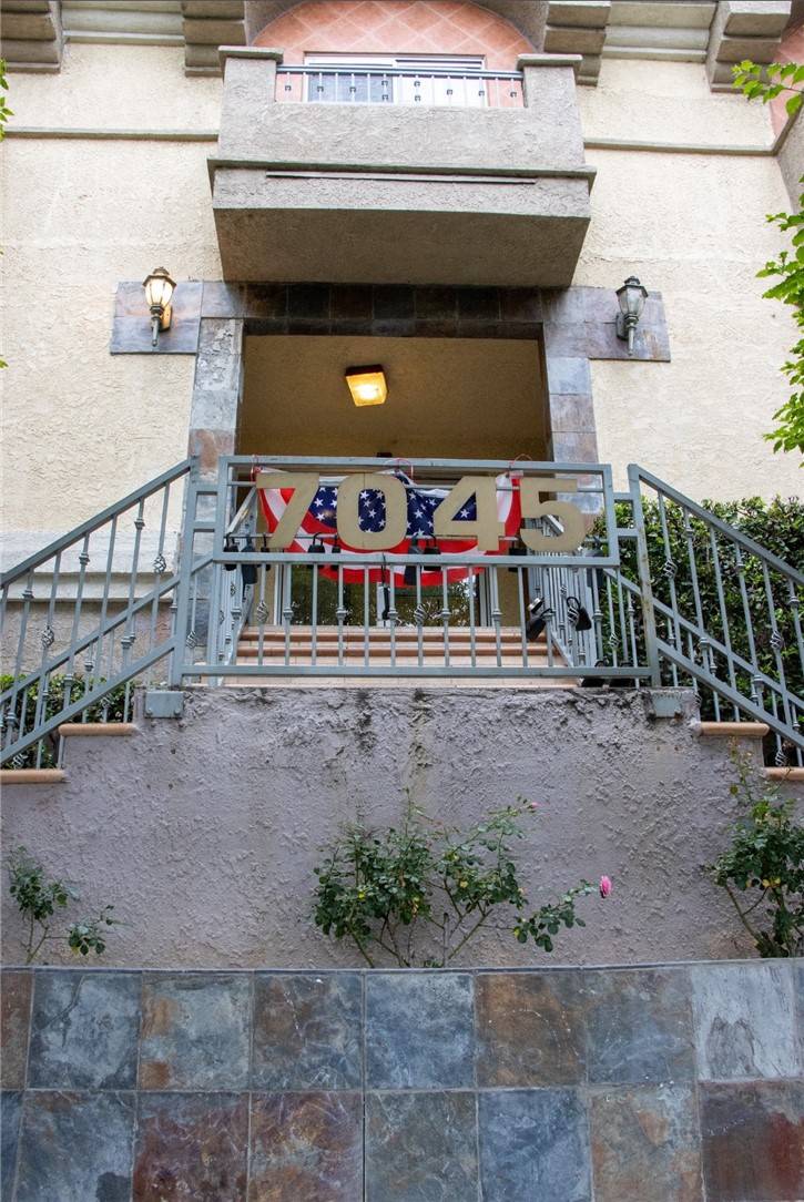 Lake Balboa, CA 91406,7045 Woodley AVE #124