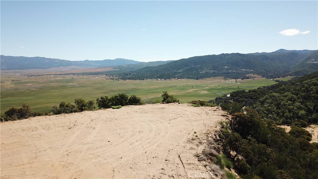 Santa Ysabel, CA 92070,0 Bobcat TRL