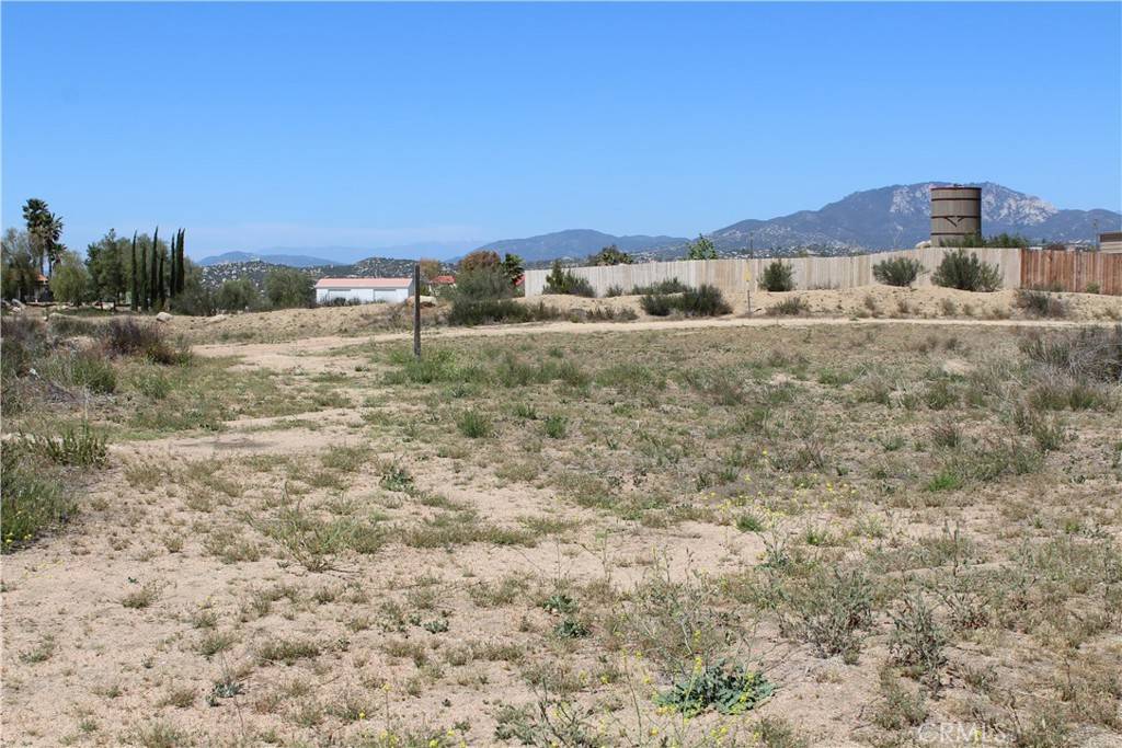 Aguanga, CA 92536,43955 Foolish Pleasure RD