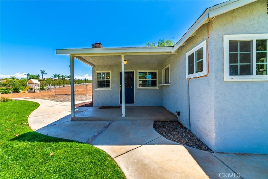 Riverside, CA 92506,841 Alpine Meadows LN