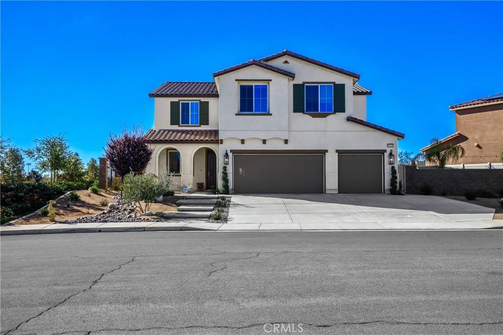 Murrieta, CA 92563,30597 Hawkscrest RD