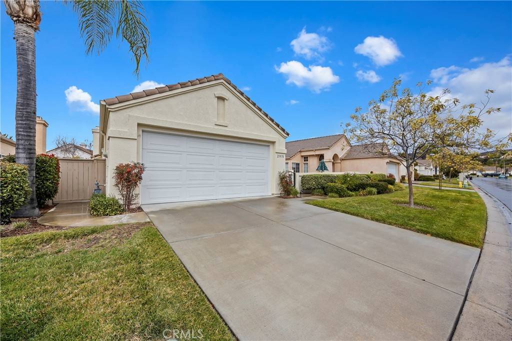 Murrieta, CA 92562,23970 Via Pamilla