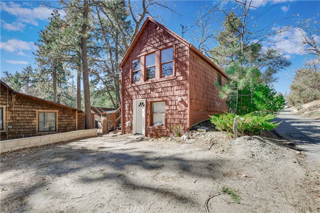 Idyllwild, CA 92549,24983 Marion Ridge DR