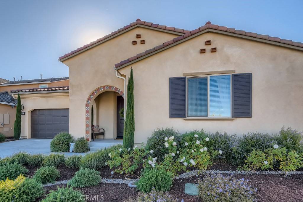 Murrieta, CA 92563,34583 Strawberry Ridge RD