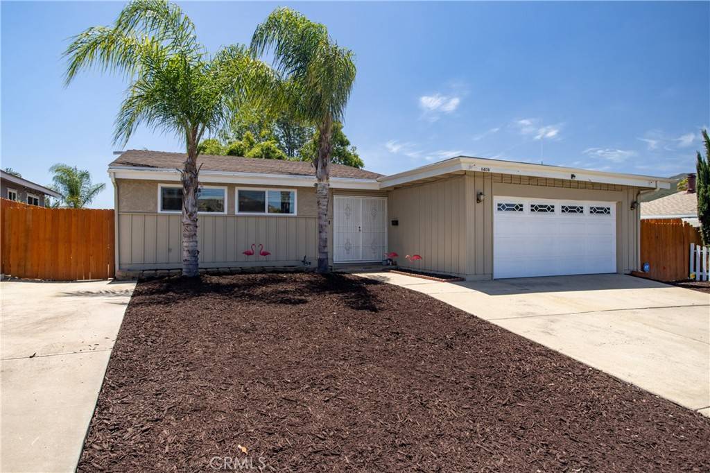 Santee, CA 92071,8409 Carlton Oaks DR