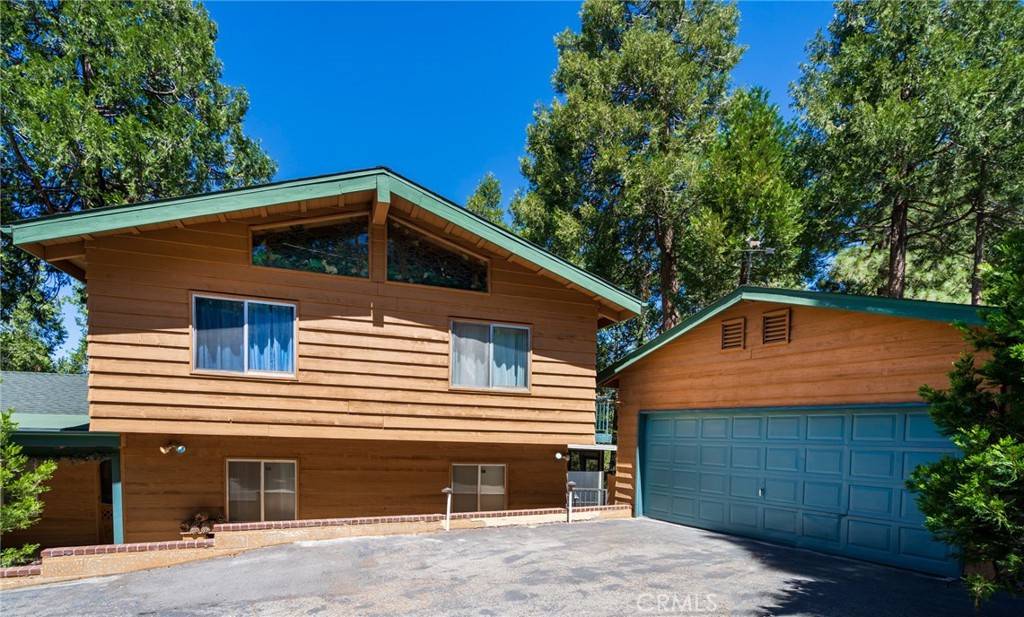 Idyllwild, CA 92549,52600 Green Craig DR