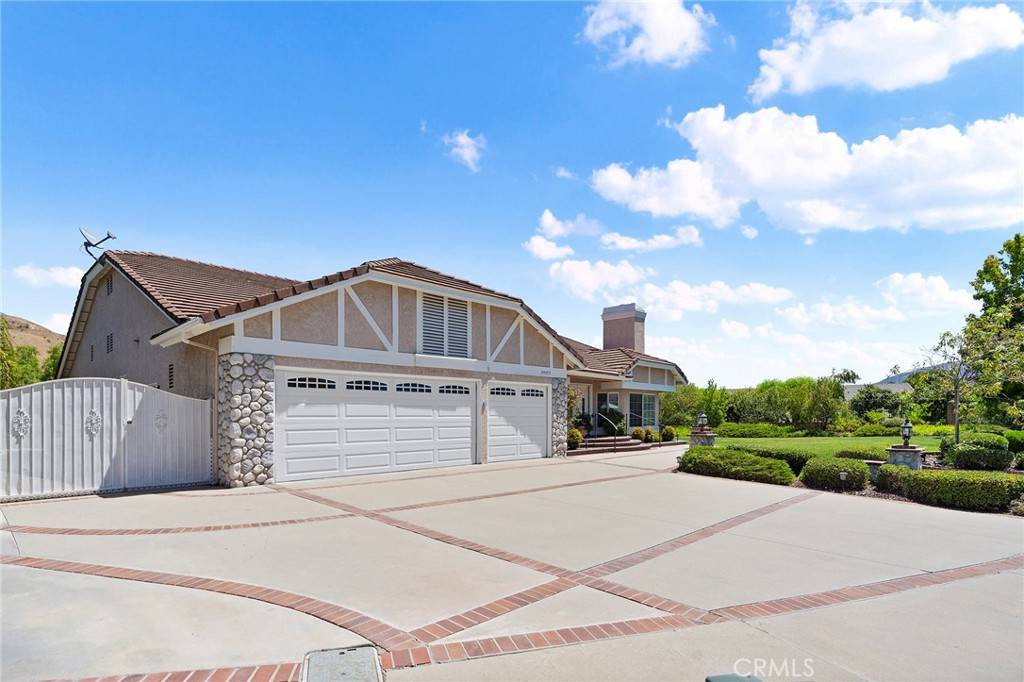 Yorba Linda, CA 92887,24375 La Homa