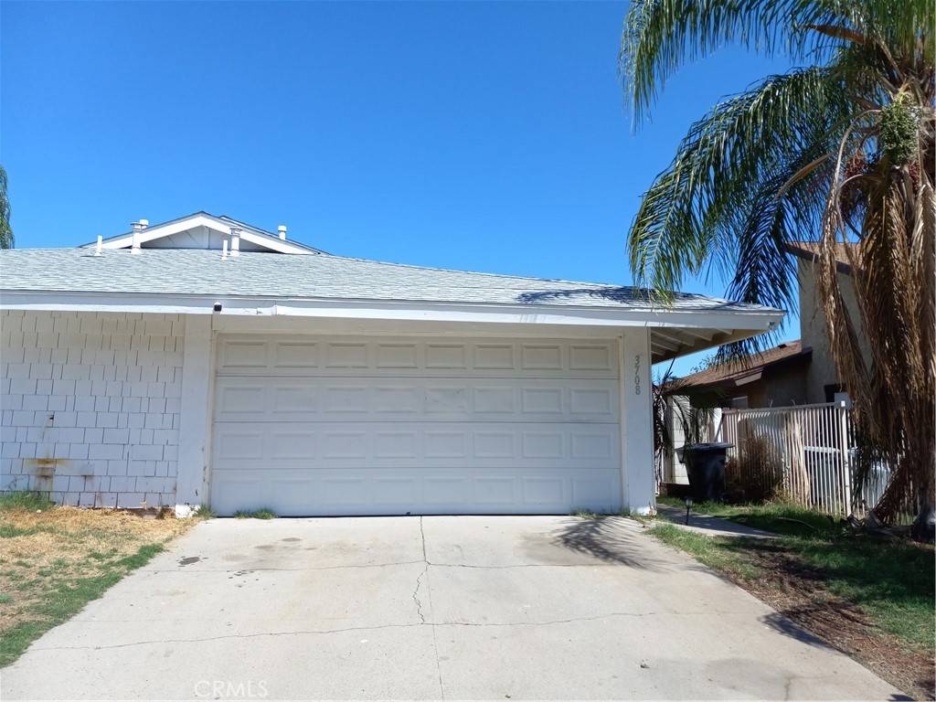 Lake Elsinore, CA 92530,3708 Eisenhower DR
