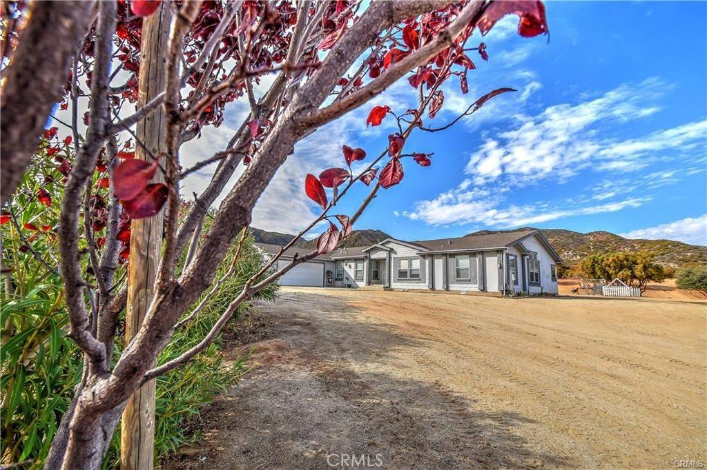 Anza, CA 92539,44541 Chapman RD