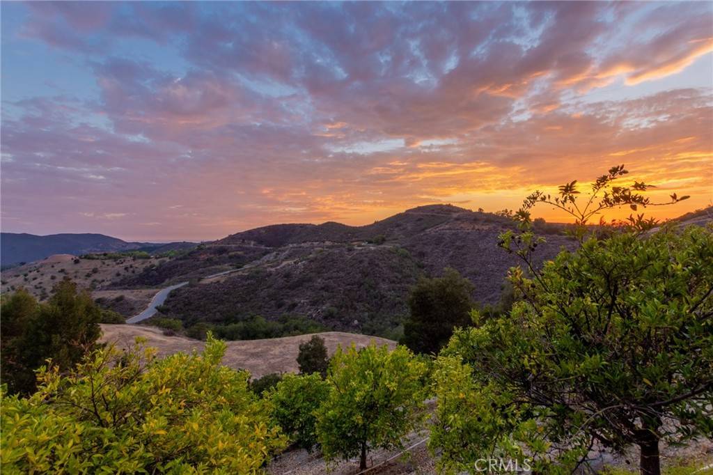 Temecula, CA 92590,44945 Palladian CT