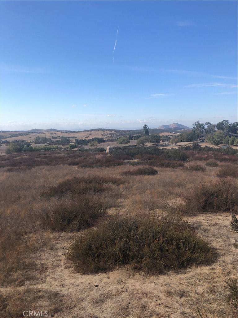 Hemet, CA 92544,3 Red Mountaain RD