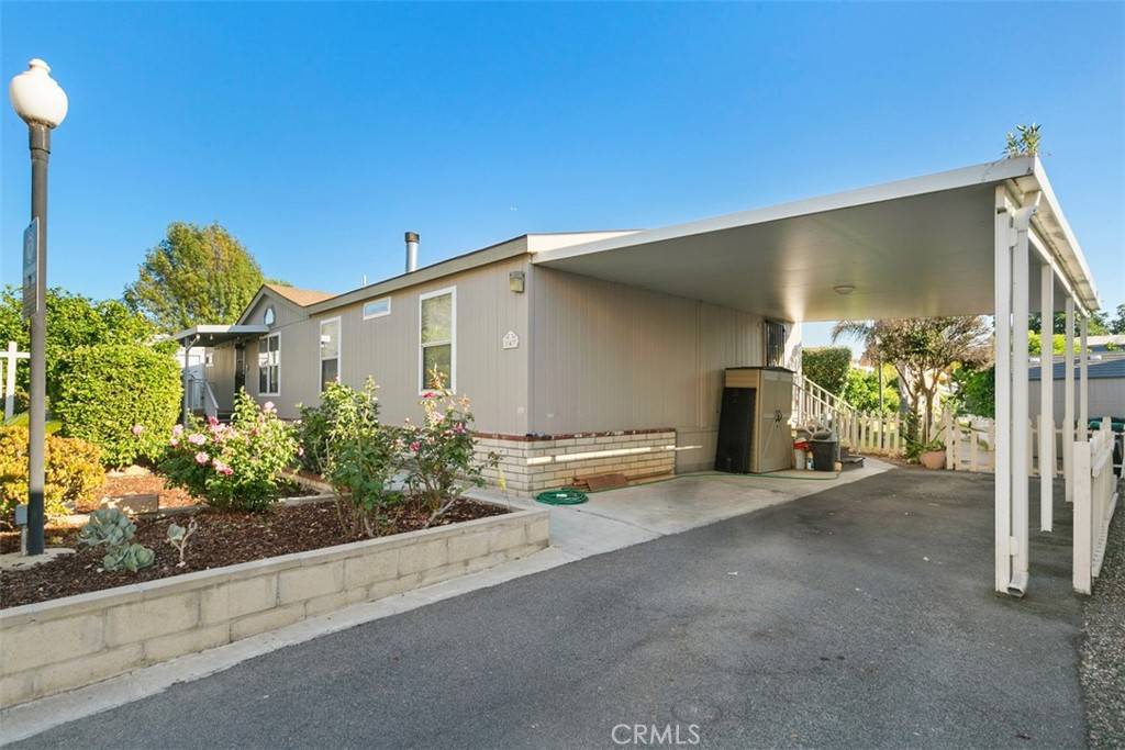 Anaheim, CA 92807,5815 E La Palma AVE E #143