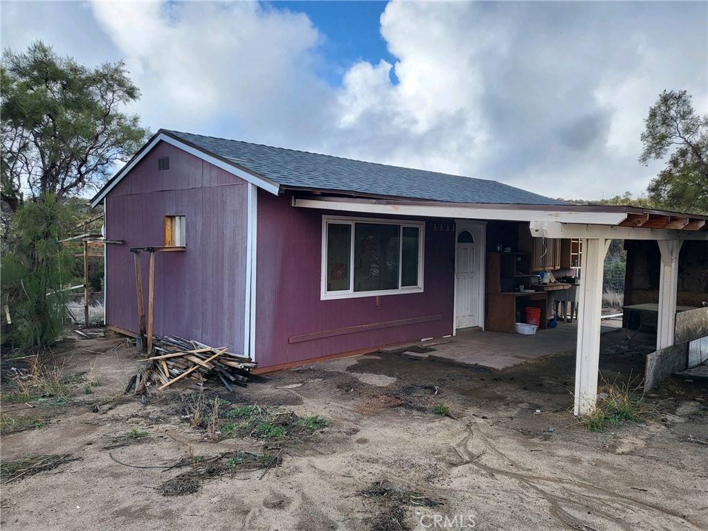 Aguanga, CA 92536,1 Laura LN