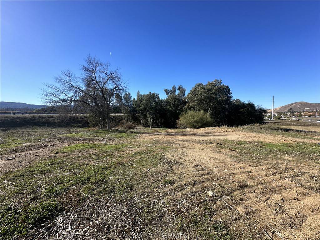 Lake Elsinore, CA 92532,0 Dexter