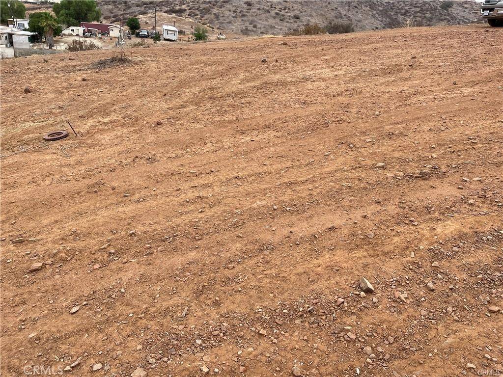 Menifee, CA 92584,0 Locust