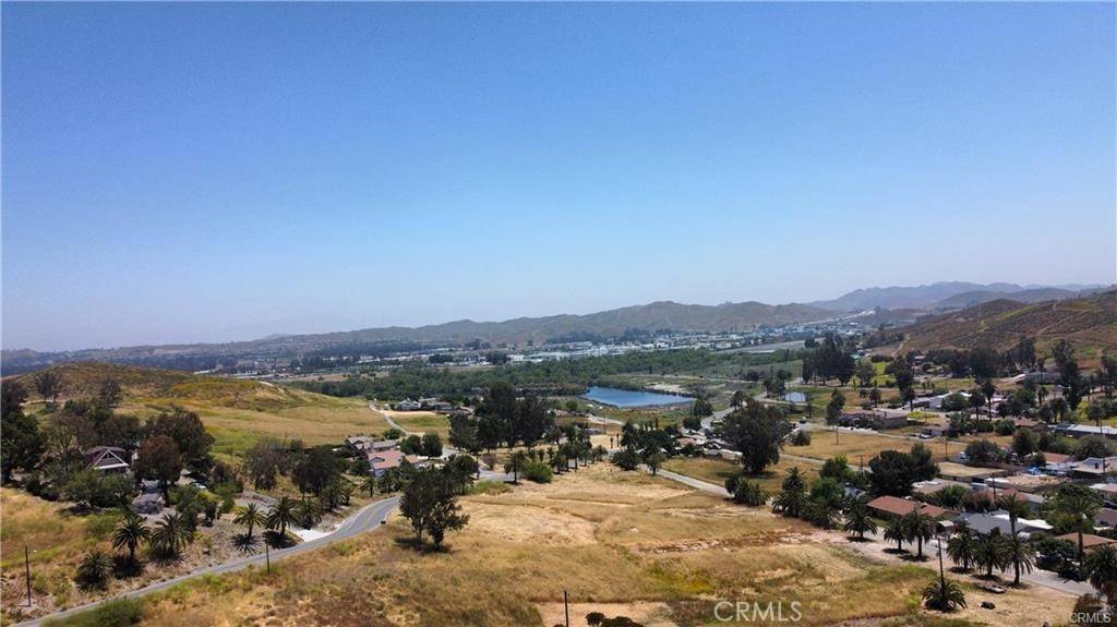 Lake Elsinore, CA 92530,0 Pinnell ST