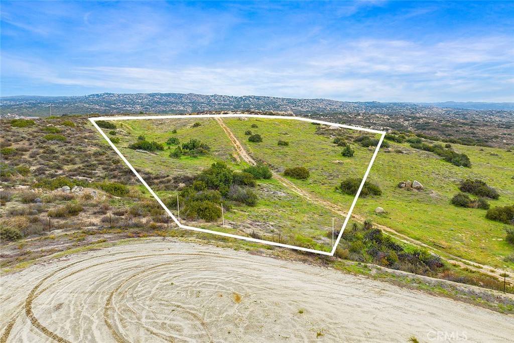 Aguanga, CA 92536,41120 Jojoba Hills CIR