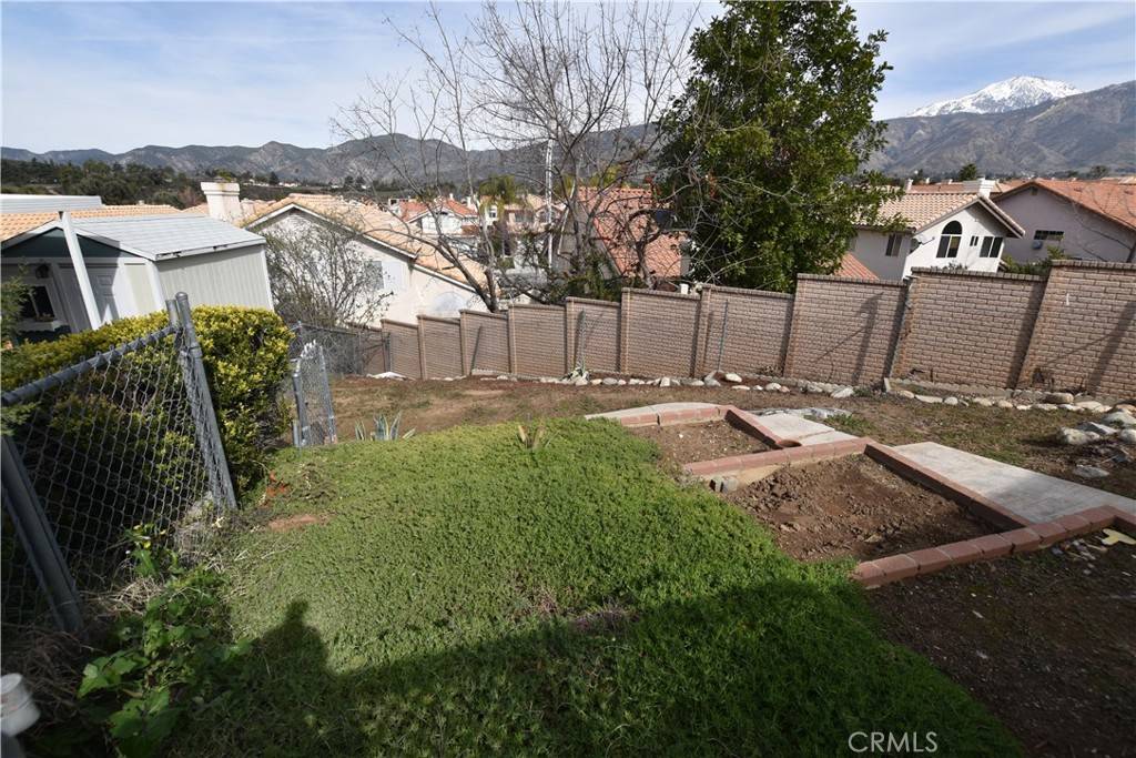 Yucaipa, CA 92399,35218 Fir #58