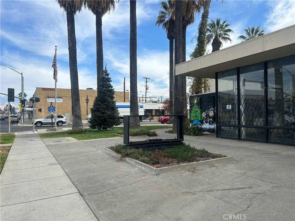 Hemet, CA 92543,135 E Florida AVE