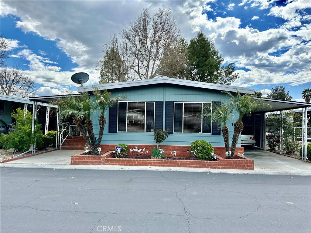 San Jacinto, CA 92583,2230 Lake Park DR #116