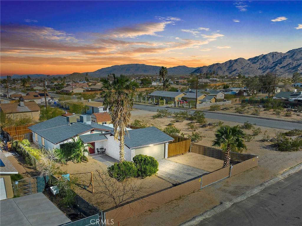 29 Palms, CA 92277,5585 Chia AVE