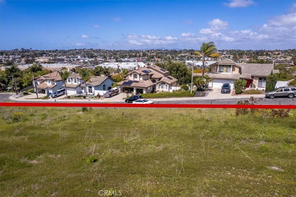 Vista, CA 92081,1863 Sunset DR