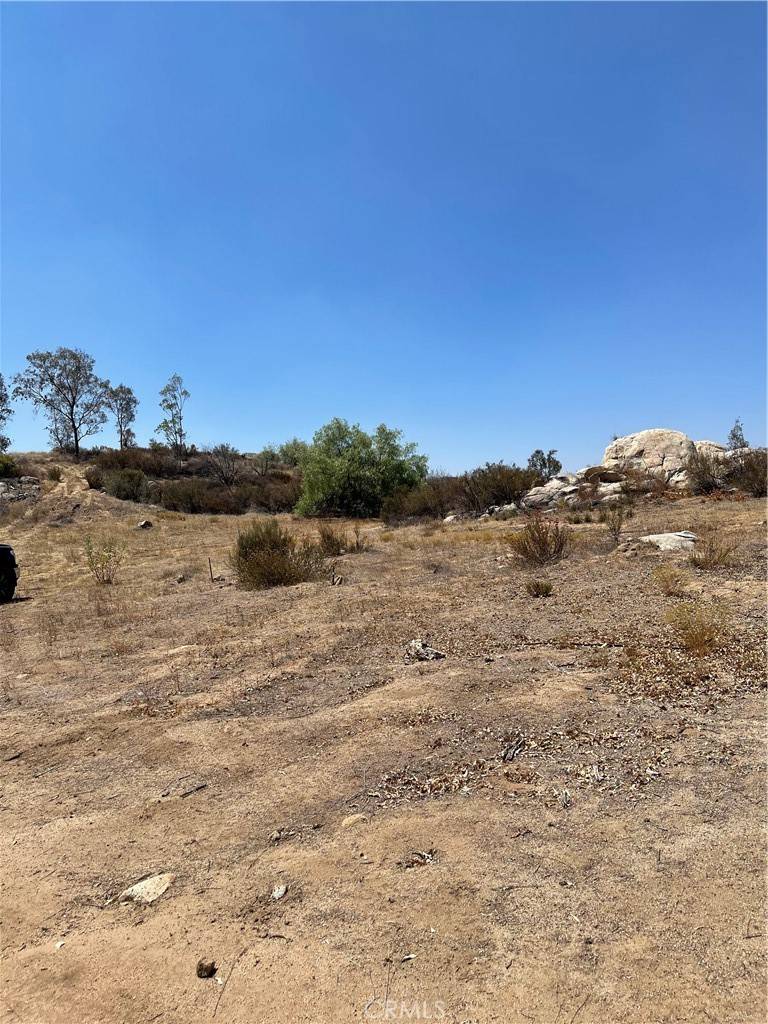 Hemet, CA 92544,35575 Clothier RD