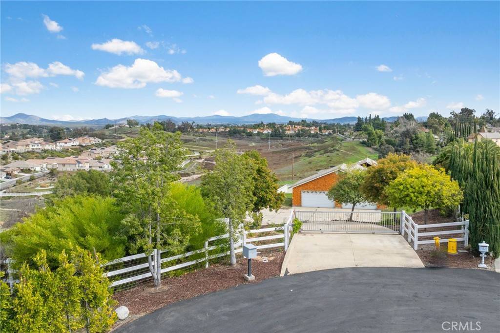 Temecula, CA 92591,40165 Paseo Sereno