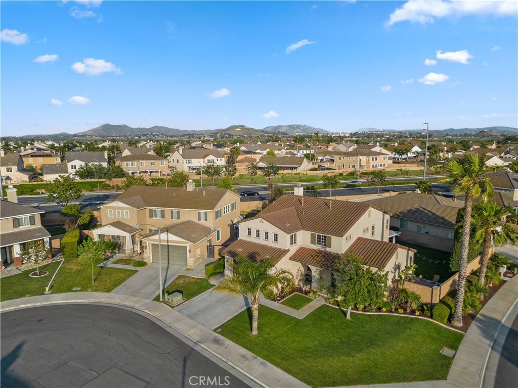 Eastvale, CA 92880,8046 Benelli CT