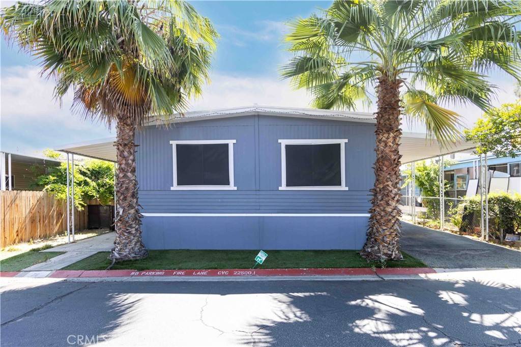 Hemet, CA 92543,1097 N State ST #79