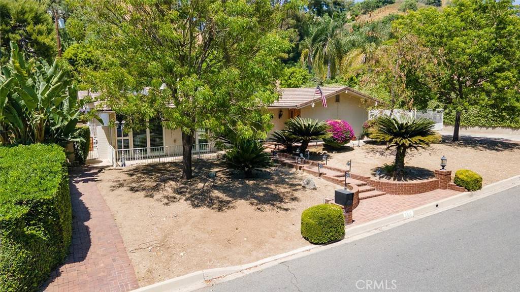 Glendora, CA 91741,2517 Country Club DR