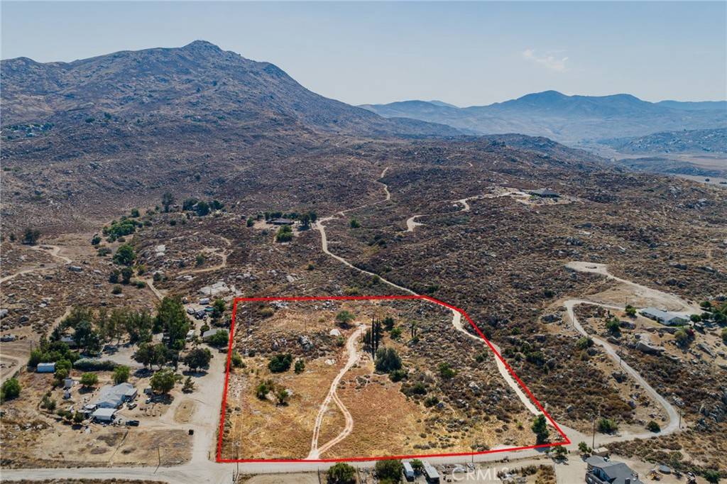 Hemet, CA 92544,40580 Newport RD