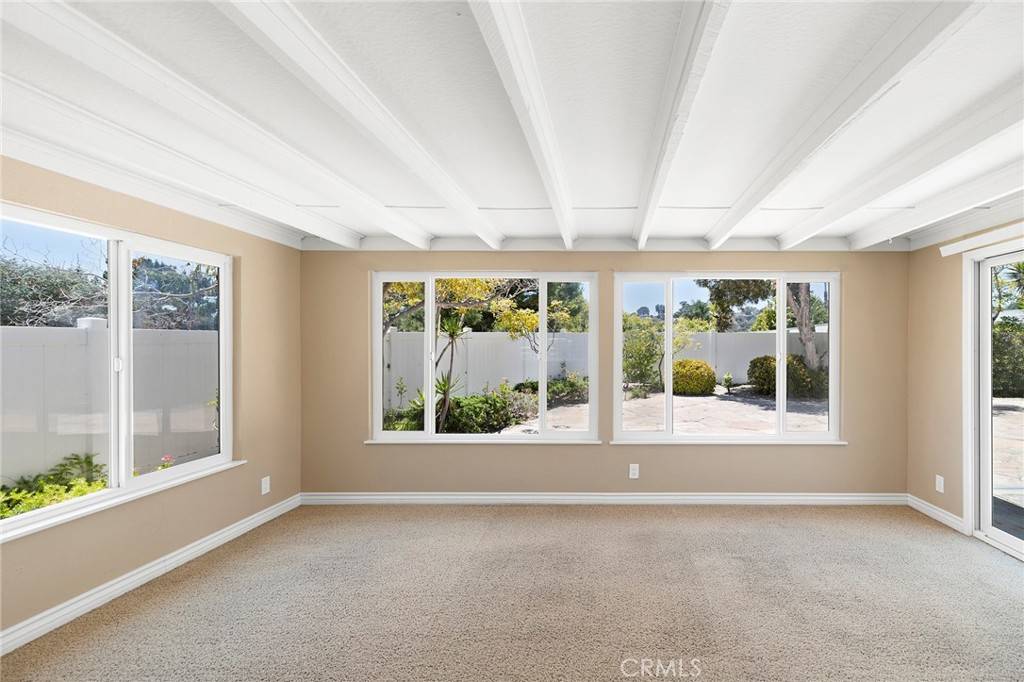 Encinitas, CA 92024,724 Appleridge DR