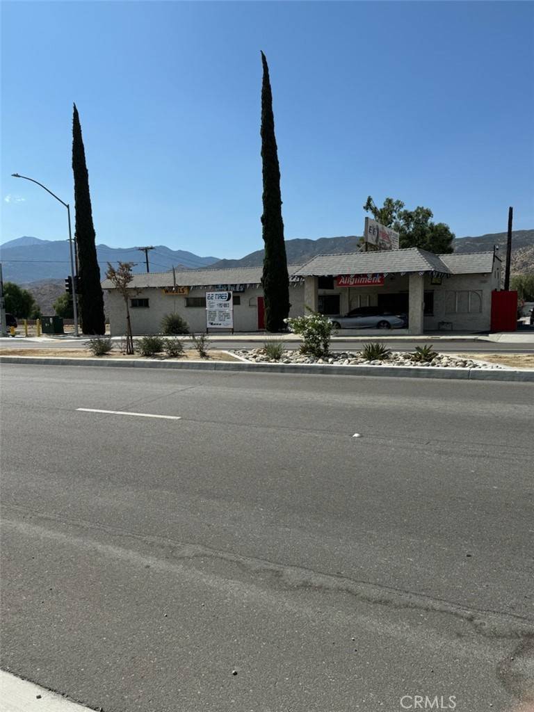Banning, CA 92220,1550 E Ramsey