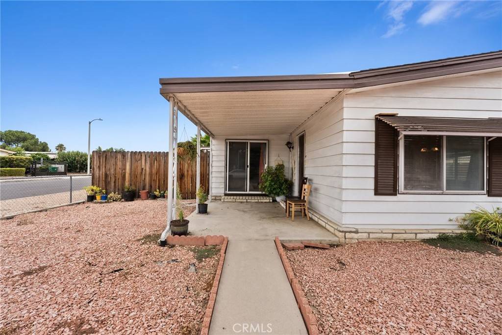 Hemet, CA 92544,24925 Barnett DR