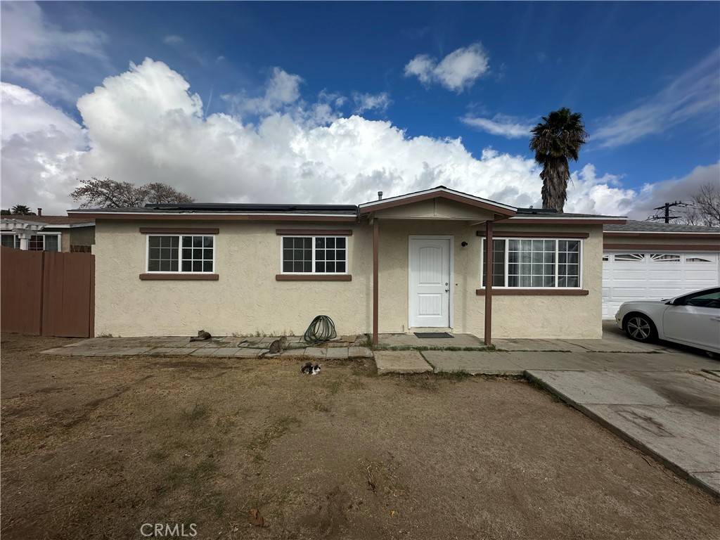 Perris, CA 92570,880 Geronimo RD