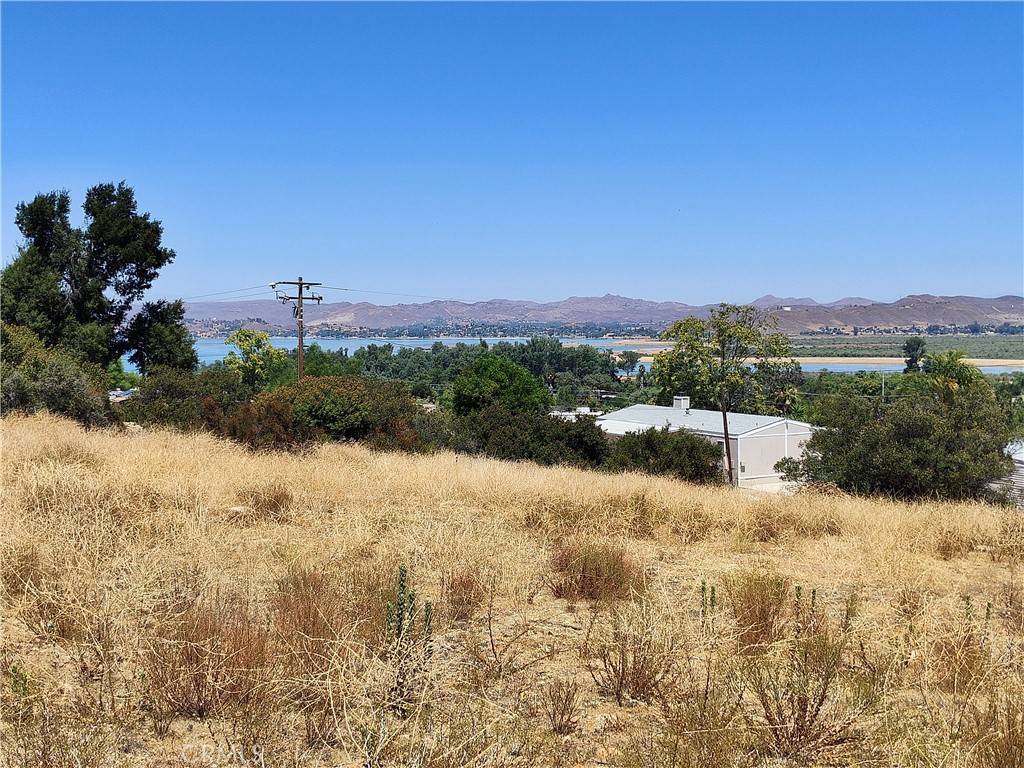 Lake Elsinore, CA 92530,0 Penny Trail